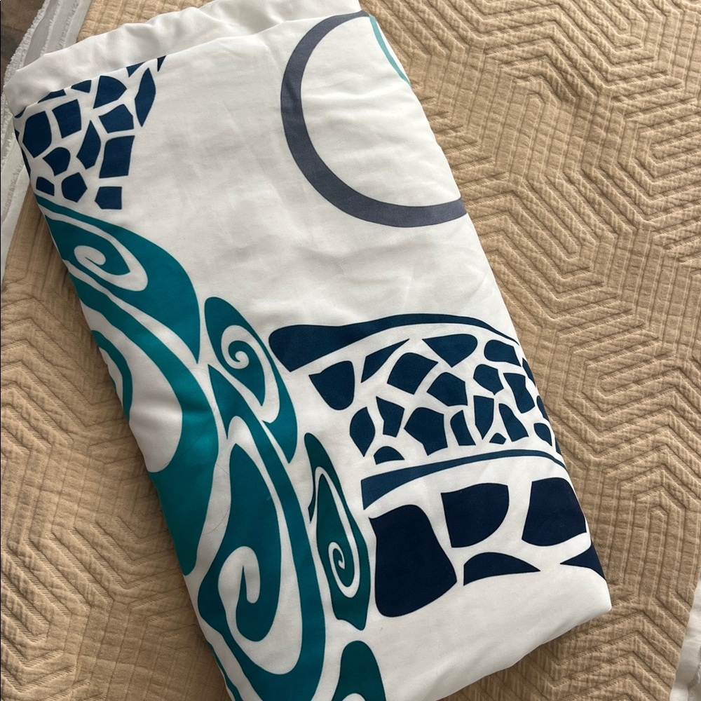 Sea turtle duvet cover and shams